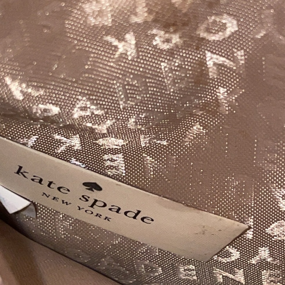 Kate spade hot pink pebbled leather wristlet - Picture 4 of 8